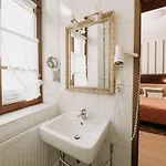 Fraenkischer Gasthof-hotel Zum Koppen Gemunden am Main
